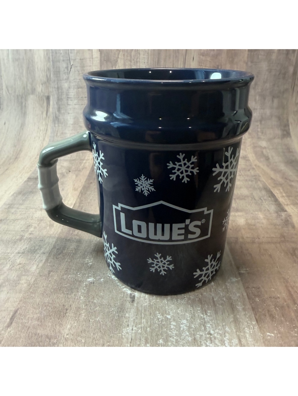 Lowes Limited Edition 2025 Holiday Bucket Ceramic Coffee Cup Christmas Mug